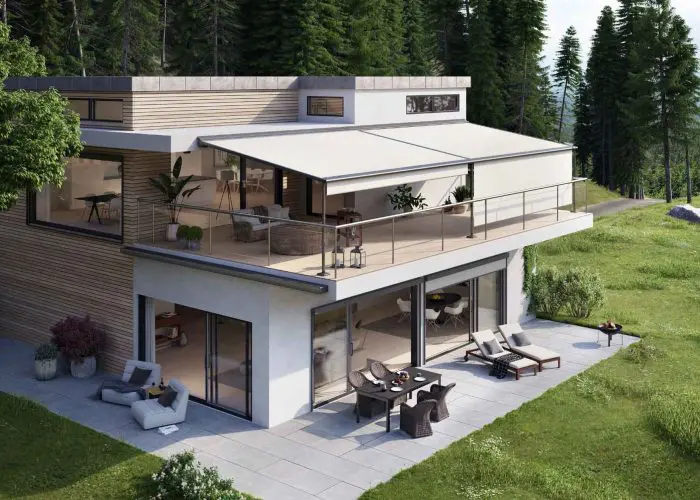 Markilux-pergola-awning-uk-shading-speacilists-leading-suppliers-fitters Image of a Markilux Pergola awning uk with white fabric over the roof terrace of a luxury British property